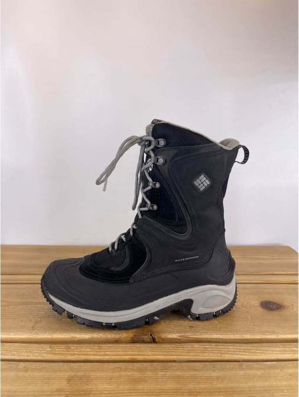 Columbia Women's Techlite Waterproof Winter Boots - Size 9